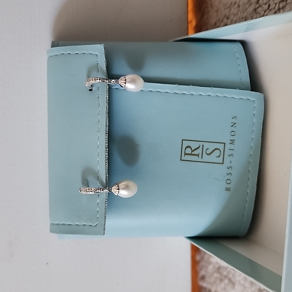 Ross-Simons Diamond and Pearl earrings